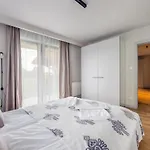 Apartamento B Z Sauna, Sun & Snow Białka Tatrzańska