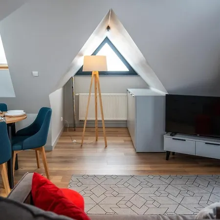 Sun & Snow B Z Sauna Apartment